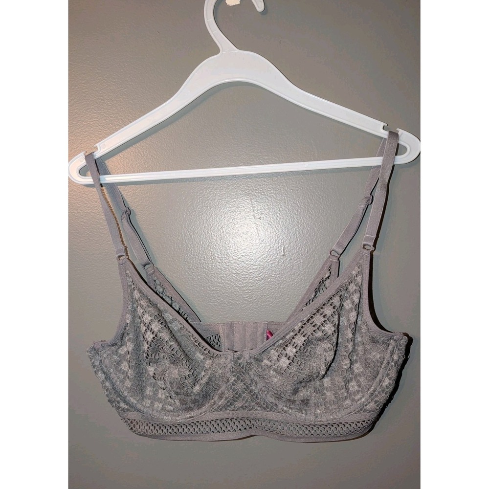Adore Me Women's Gray Lacy Mesh Accent Bra Size 36D Stretchy Intimate Lingerie
